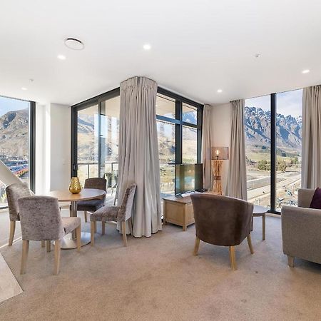 Executive 2 Bedroom Apartment Remarkables Park クイーンズタウン エクステリア 写真