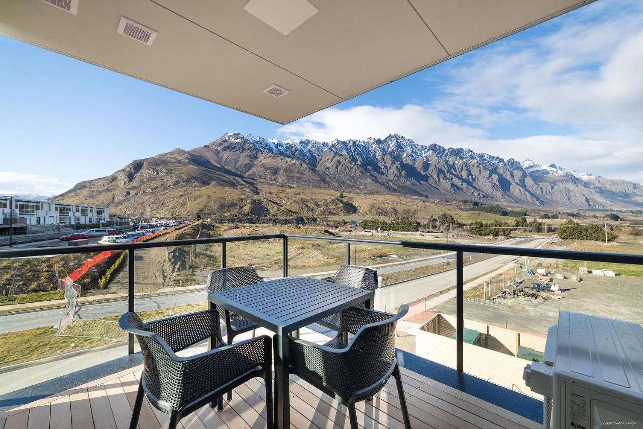 Executive 2 Bedroom Apartment Remarkables Park クイーンズタウン エクステリア 写真